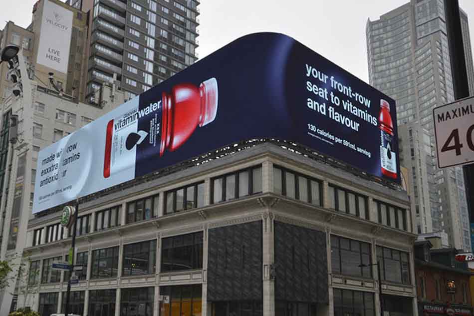 outdoor advertising display screens brands